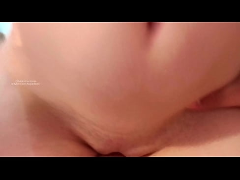❤️ Je dormais dans la chambre de ma sœur et je me suis réveillé comme ça. ❤❌ Fucking at fr.mrpornogratis.ru ☑